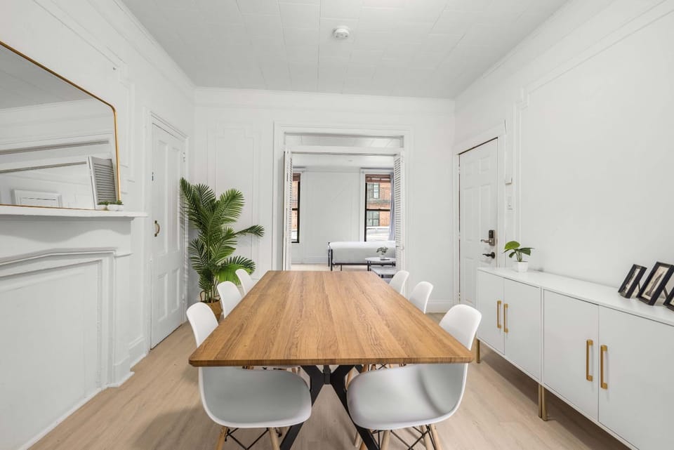 Bedford I by StayHaus 1BR with Private Garden Apartment in Manhattan