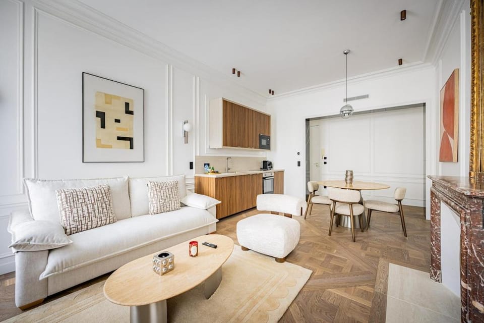 3Bedrooms-Halles- 8people-EtienneMarcel-Paris01-AC Apartment in Paris
