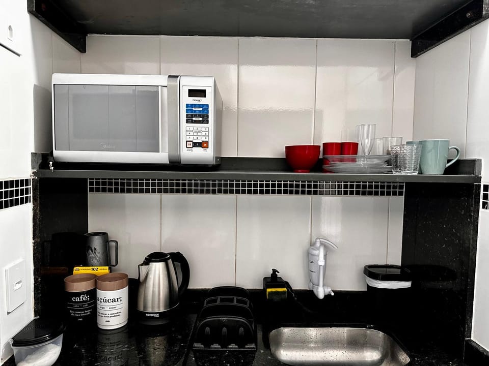 Coffee/tea facilities, Kitchen or kitchenette, microwave