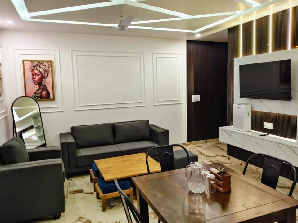 Premium 3bhk Inn Dwarka Apartment in Delhi