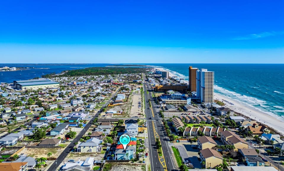 Neighbourhood, Bird's eye view, Beach, Location