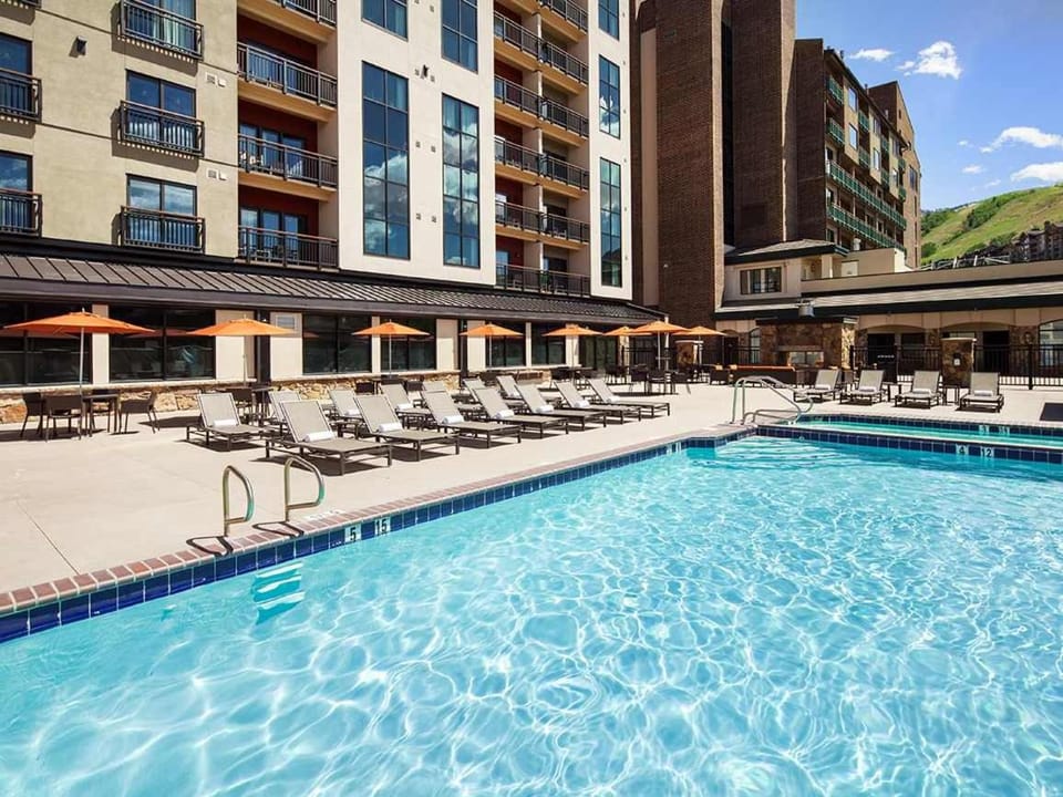 Sheraton Steamboat Resort Villas 4BR Apartment with Resort Acces House in Steamboat Springs