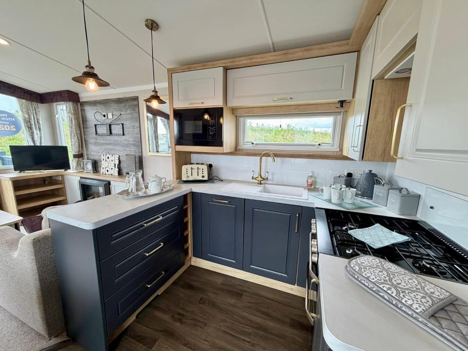 Rosies by the Sea Campground/ 
RV Resort in Tendring District