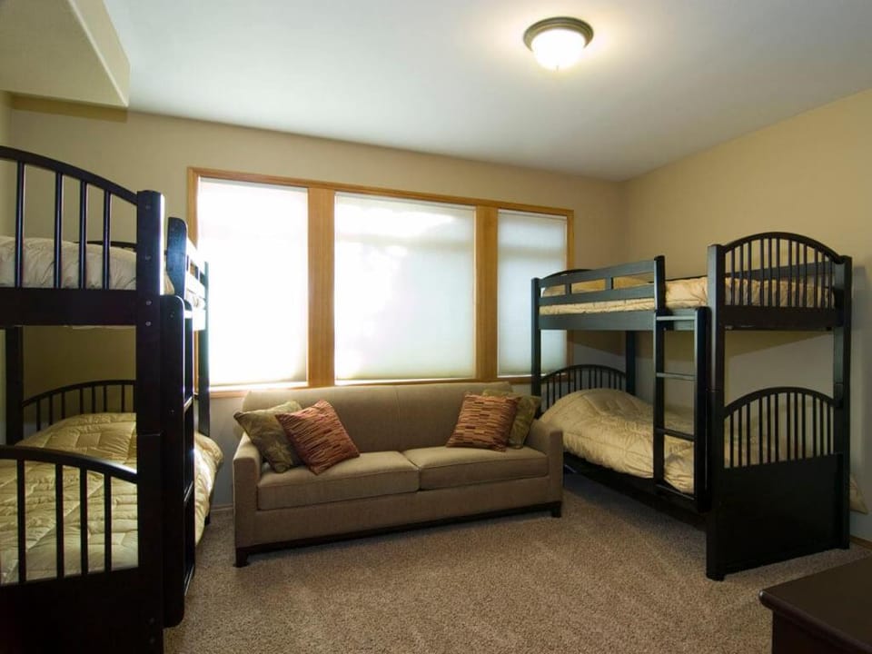 8 Cherrywood Lane House in Sunriver
