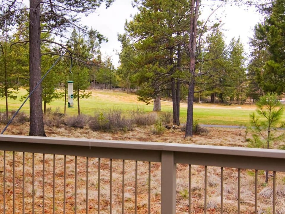 8 Cherrywood Lane House in Sunriver