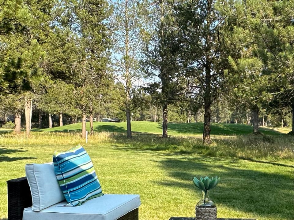 79 Meadow House Apartment in Sunriver