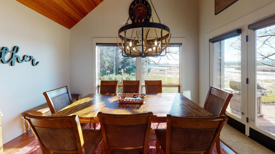 7 Duck Pond Lane House in Sunriver