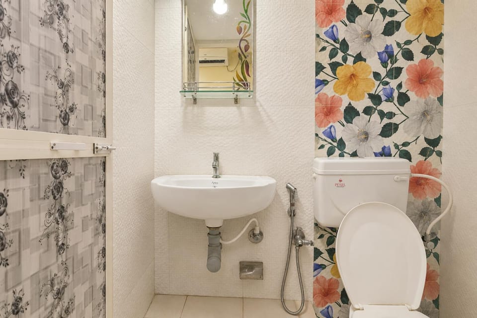 Toilet, Bathroom