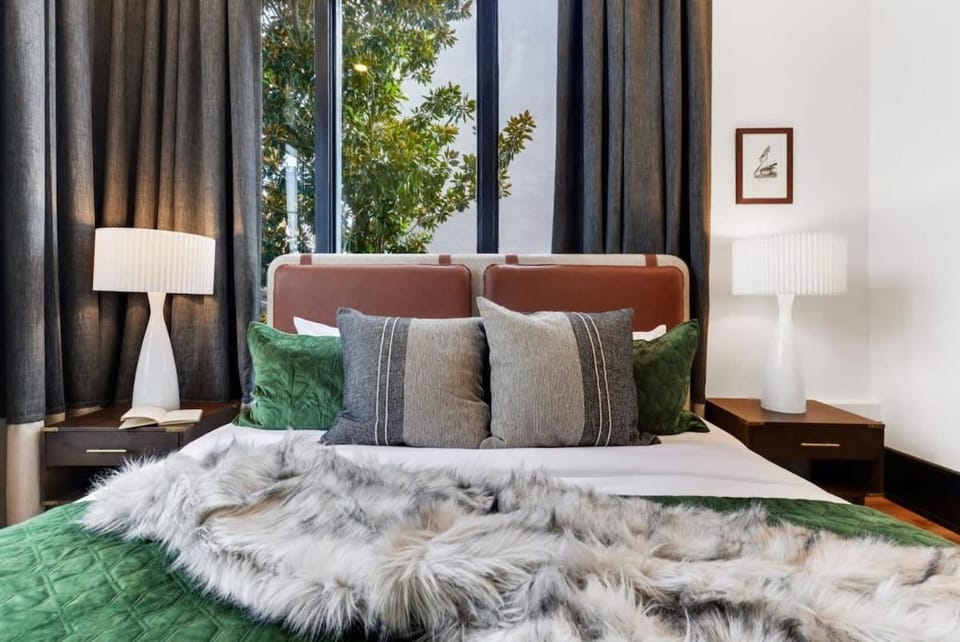 Stunning Designer Historic Home Heated Pool House in Warehouse District