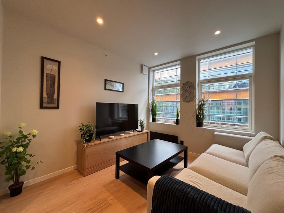 Beautiful 4 Bedroom Apartment In Bergen Sentrum Apartment in Bergen