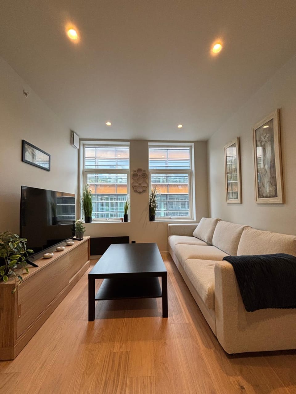 Beautiful 4 Bedroom Apartment In Bergen Sentrum Apartment in Bergen