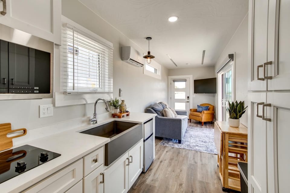 Easy Trail Access! Container Retreat in Cedar City House in Cedar City