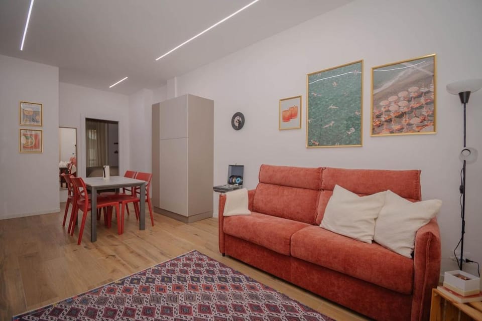 Casa Tatattoli, Metro Apartment in Turin
