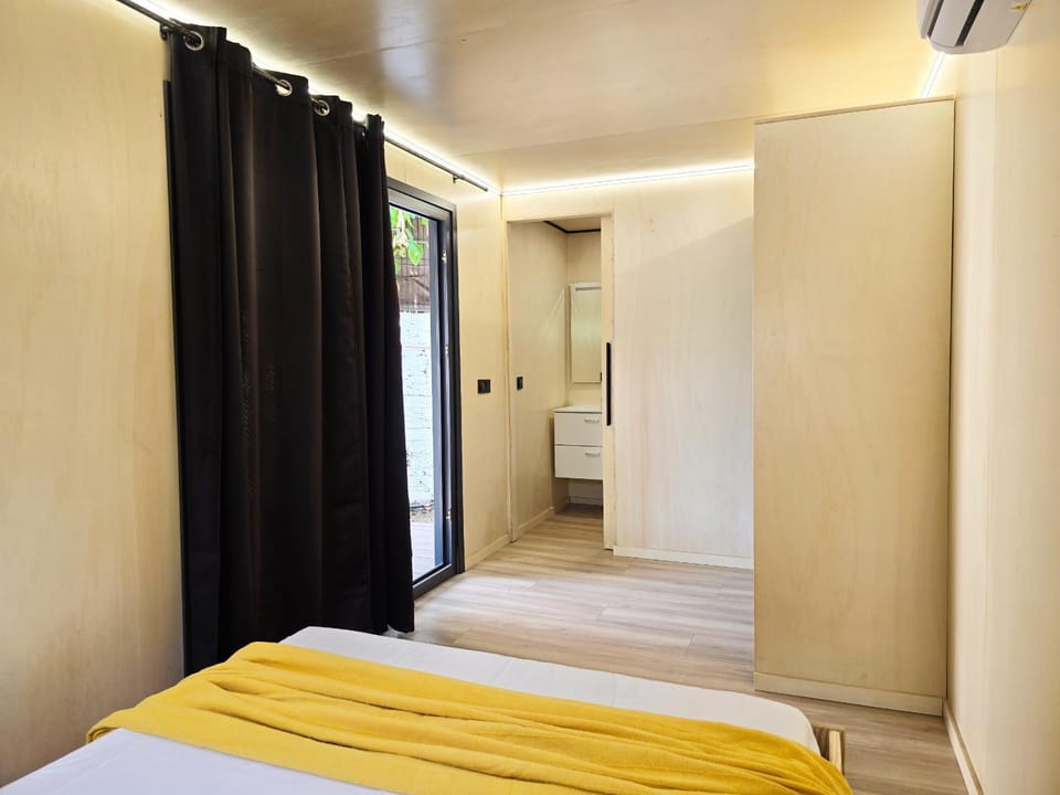 Camping Costa Dorada Tiny Amaia House in Maresme