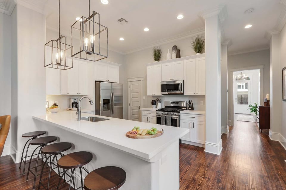 Beautiful Renovated Home with Private Heated Pool House in Ninth Ward