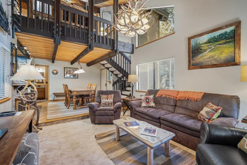 49 Tennis Village Apartment hotel in Sunriver