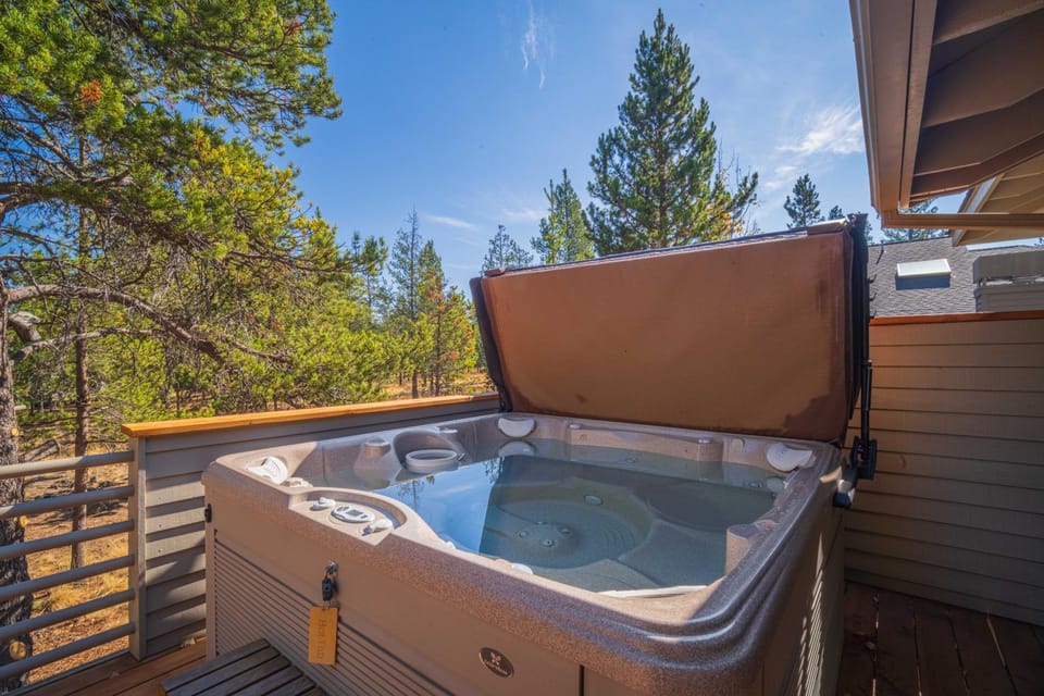 5 Cottonwood Lane House in Sunriver