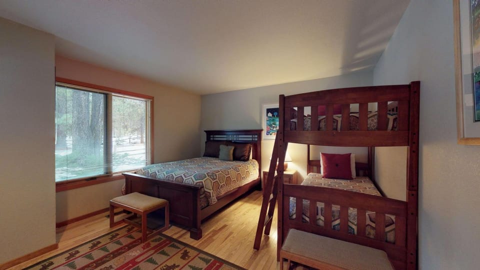 62 Wildflower Apartment in Sunriver