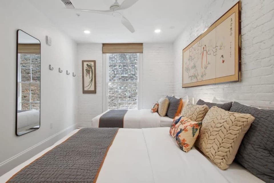 Stylish CBD Hotel Suite Near French Quarter House in French Quarter