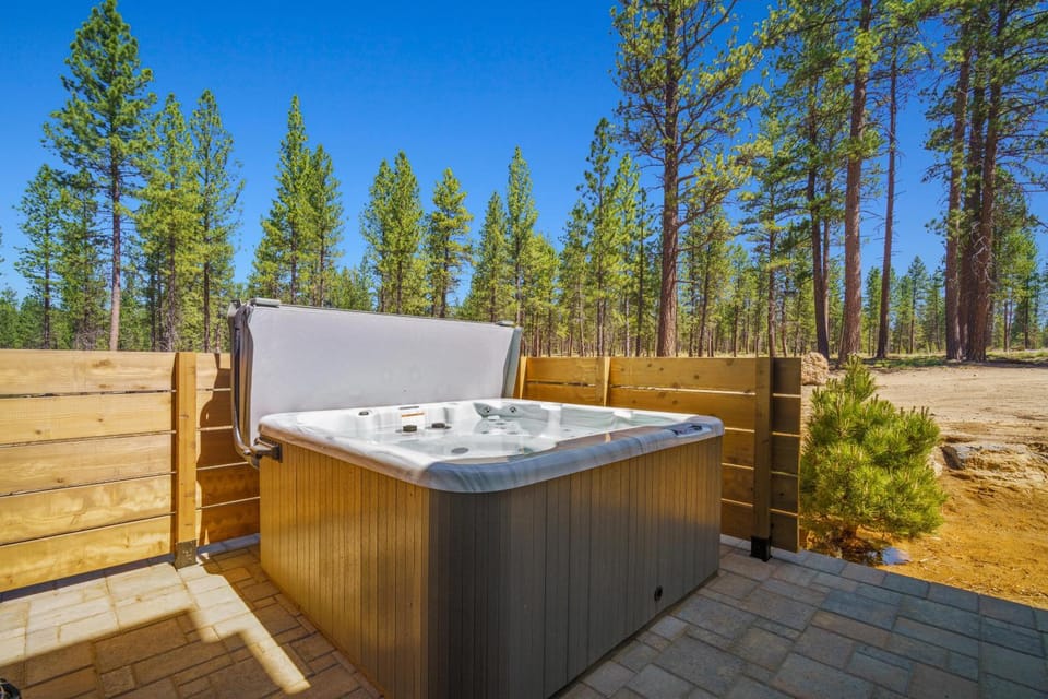 18112-1 Forestbrook Loop House in Oregon