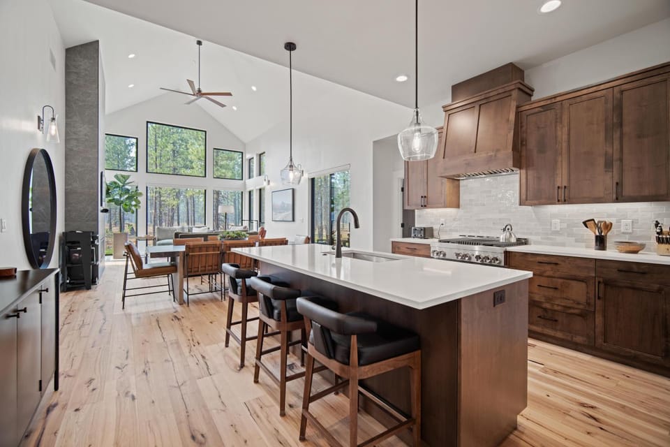18129-1 Forestbrook Loop House in Oregon