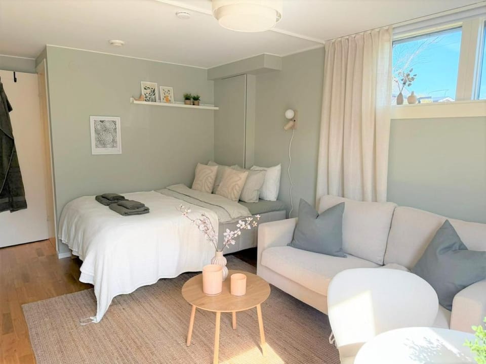 Property building, Cycling, Cycling, Parking