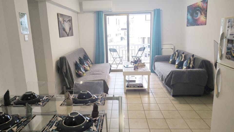 Renovated 2 BR - Seep 7 - City Center - Balcony - Free Parking Apartment in Ayia Napa