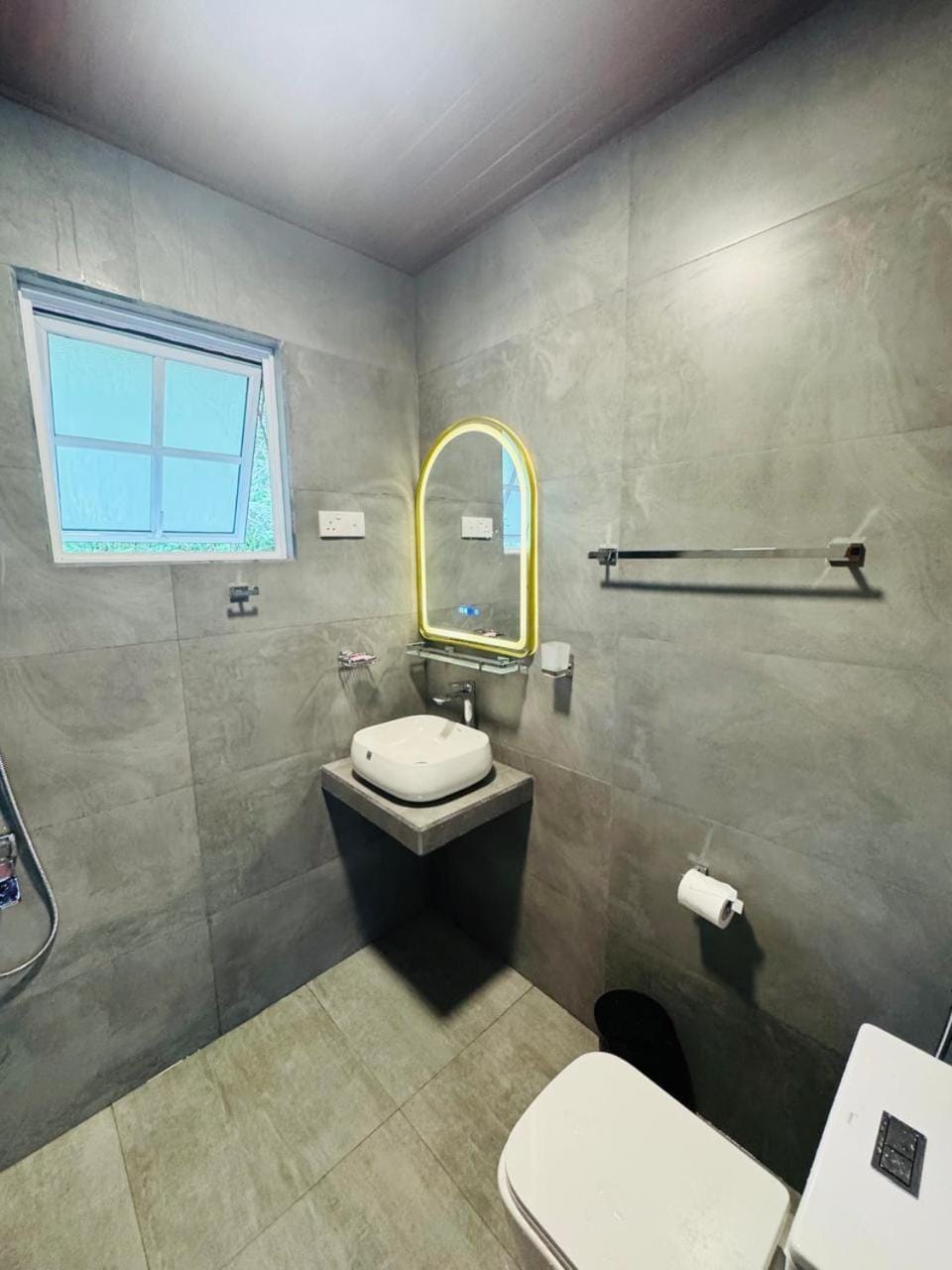 Blue Rock Retreat Villa in Uva Province, Sri Lanka