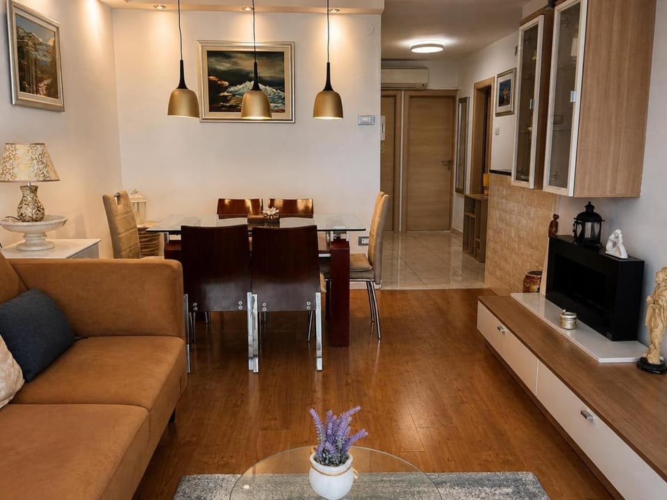 Slendt Zen Residence Apartment in Split