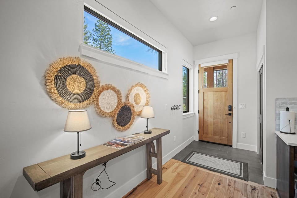 18160-2 Forestbrook Loop House in Oregon