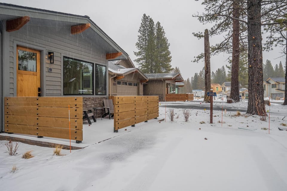 18184-2 Forestbrook Loop House in Oregon