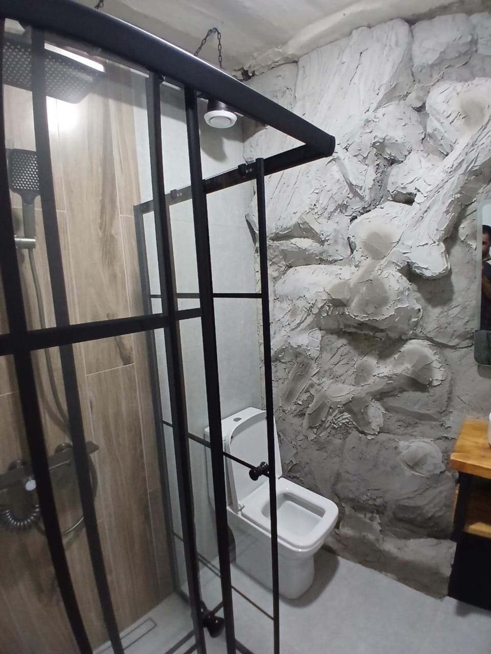 White House Bed and Breakfast in Armenia