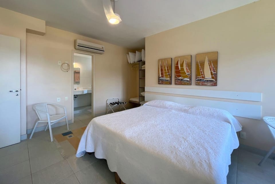 Bed, Bedroom, air conditioner