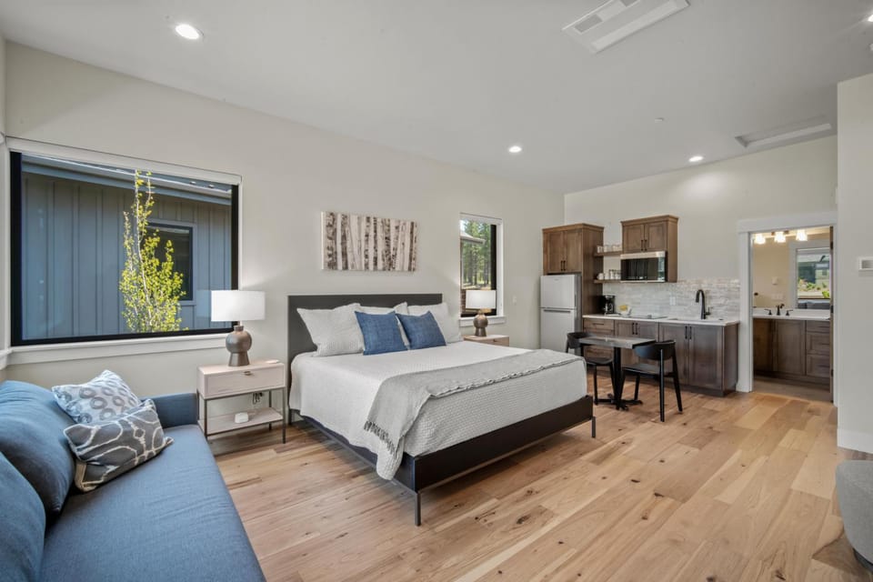 18209-2 Forestbrook Loop House in Oregon