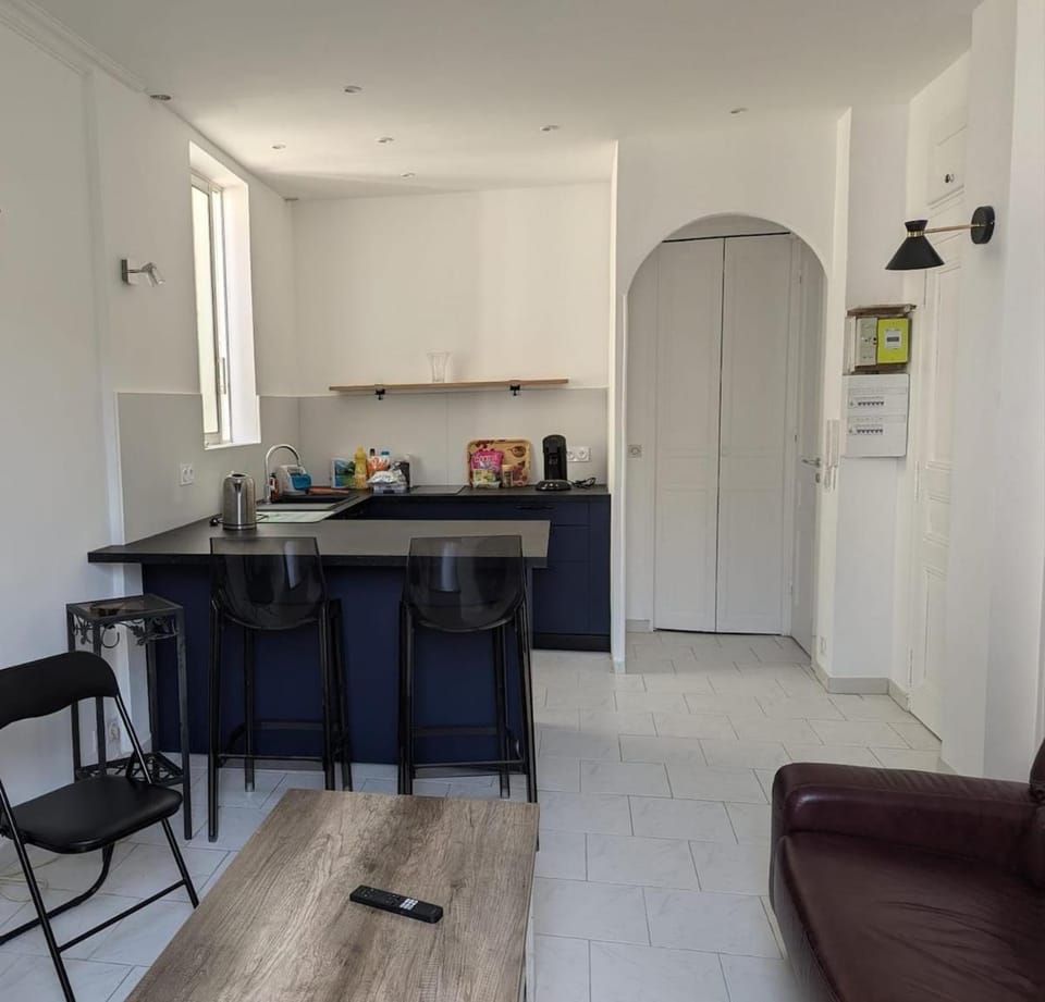 2 rooms in Nice, city center Apartment in Nice