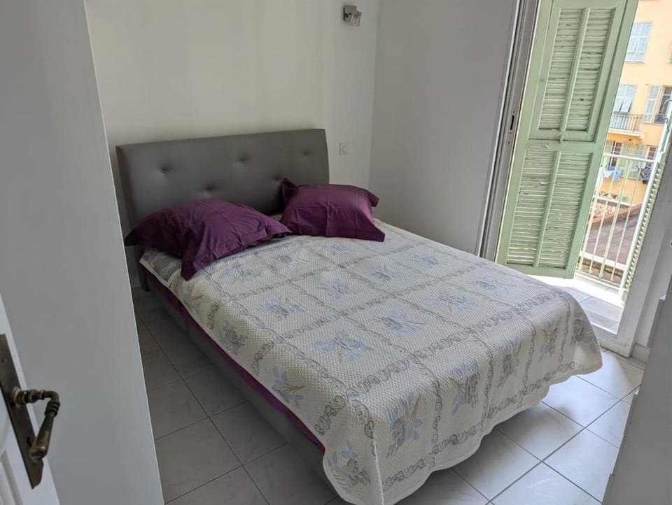 2 rooms in Nice, city center Apartment in Nice