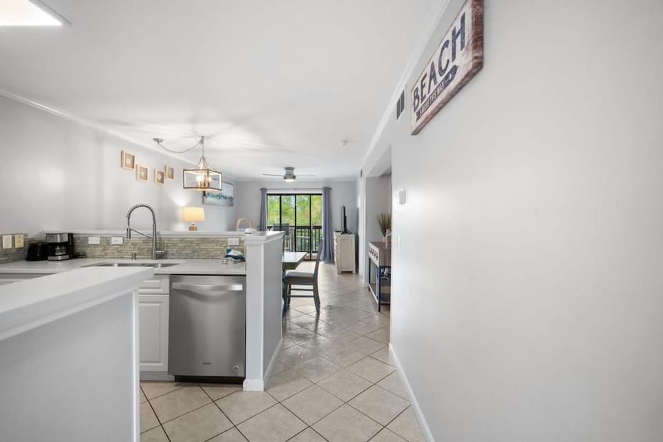 Hilton Head Beach and Tennis Pickleball Villa-Beach & Pool Apartment in Hilton Head Island