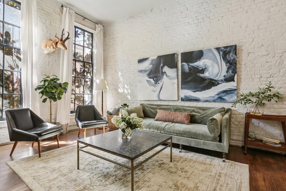 Mega 4 Condo Suite Near French Quarter 8BR 8BA Apartment in French Quarter