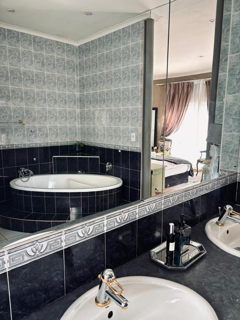 Bathroom, Bath