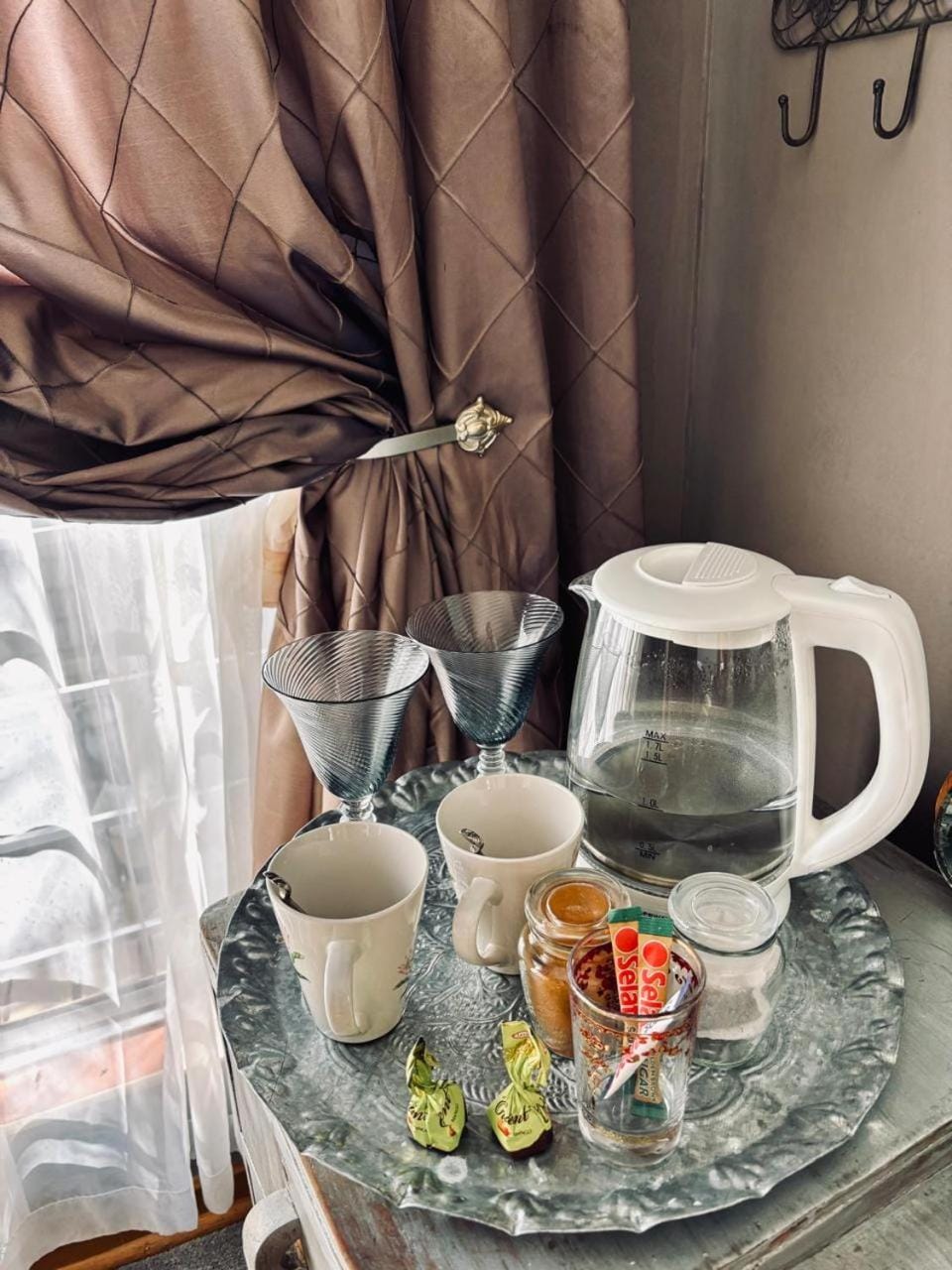Coffee/tea facilities, Kitchen or kitchenette