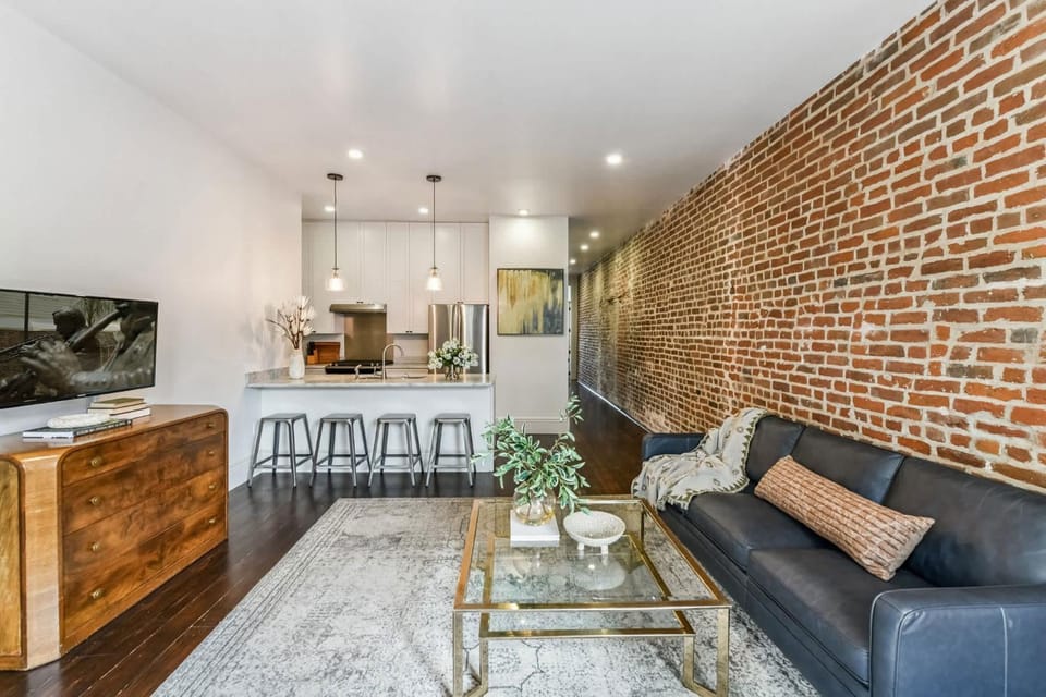 Sleek Modern Condo Walk to French Quarter House in French Quarter