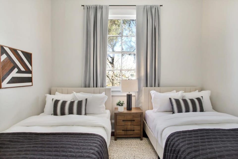 Historic NOLA Home Uptown near FQ House in New Orleans