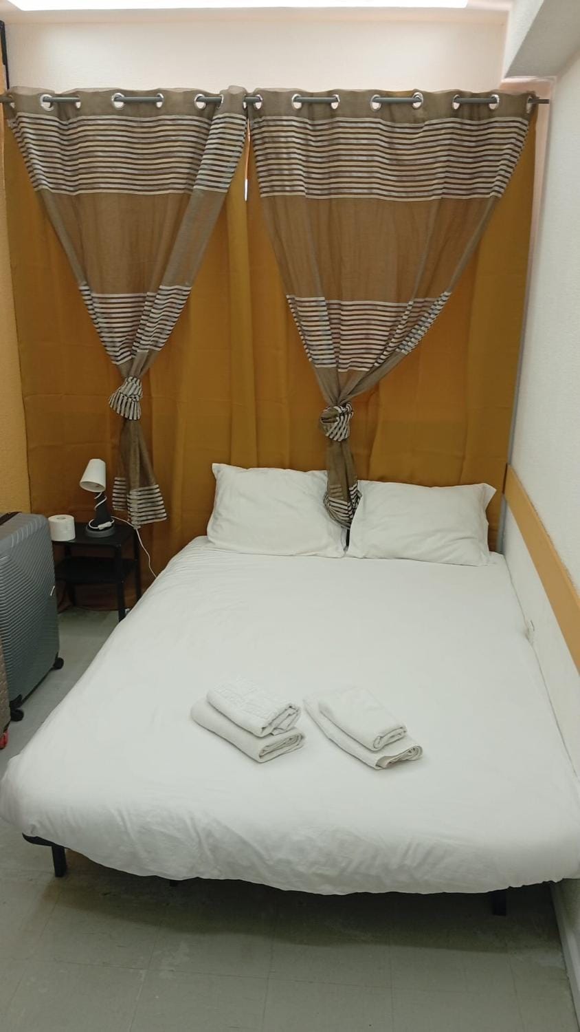 OPO - Oporto Private Rooms Bed and Breakfast in Porto