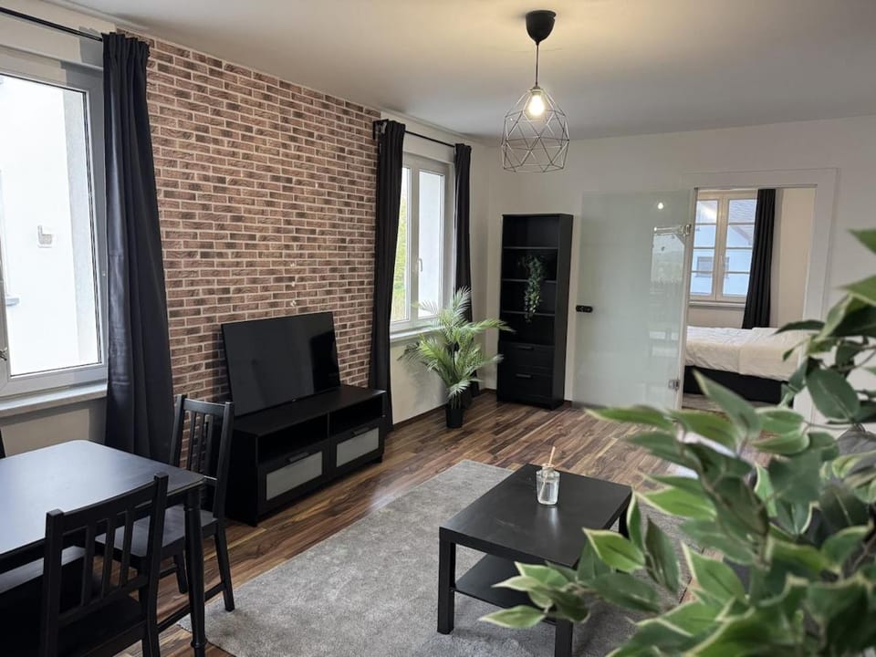 2BR, terrace, free parking Apartment in Leverkusen