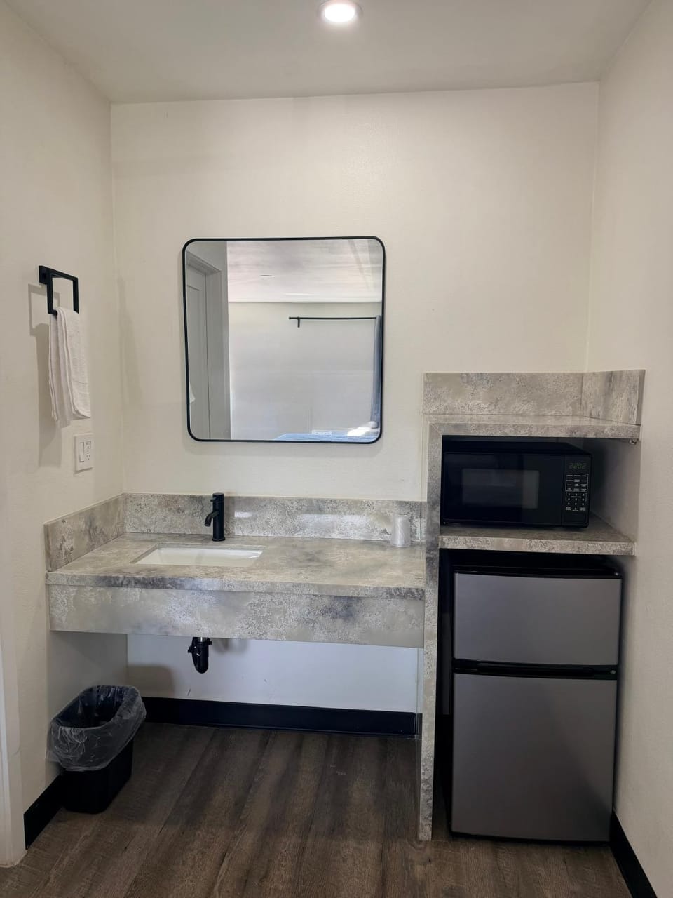 Scenic Motel - El Monte Motel in South El Monte