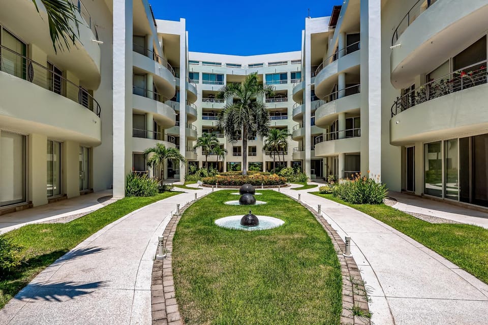 Property building, Day