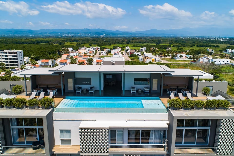 Property building, Day, Bird's eye view, Swimming pool, sunbed