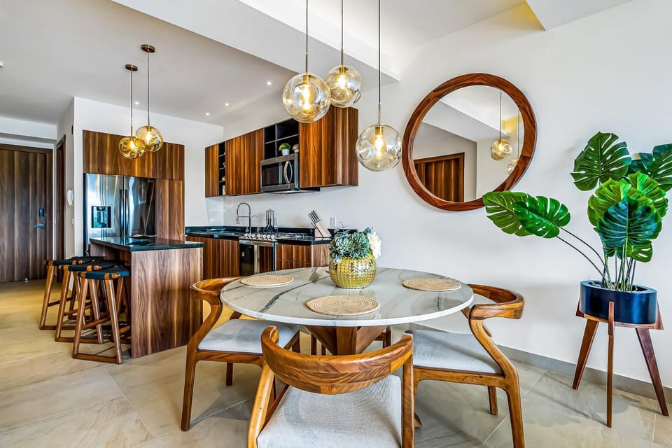 Kitchen or kitchenette, kitchen