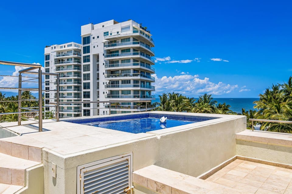 Property building, Day, View (from property/room), Pool view, Sea view, Swimming pool, Swimming pool