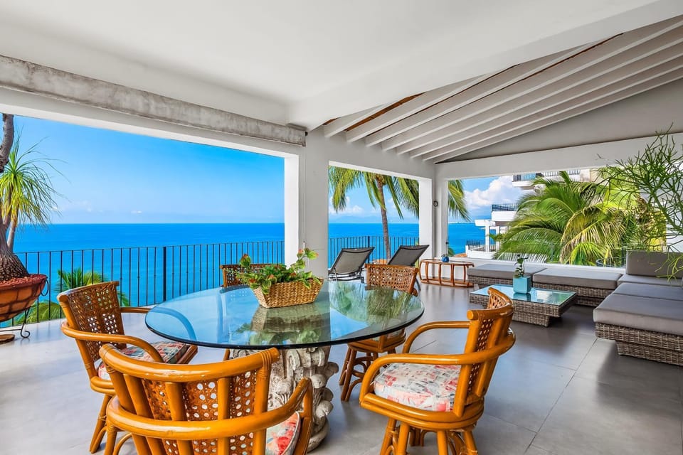Balcony/Terrace, Seating area, Sea view